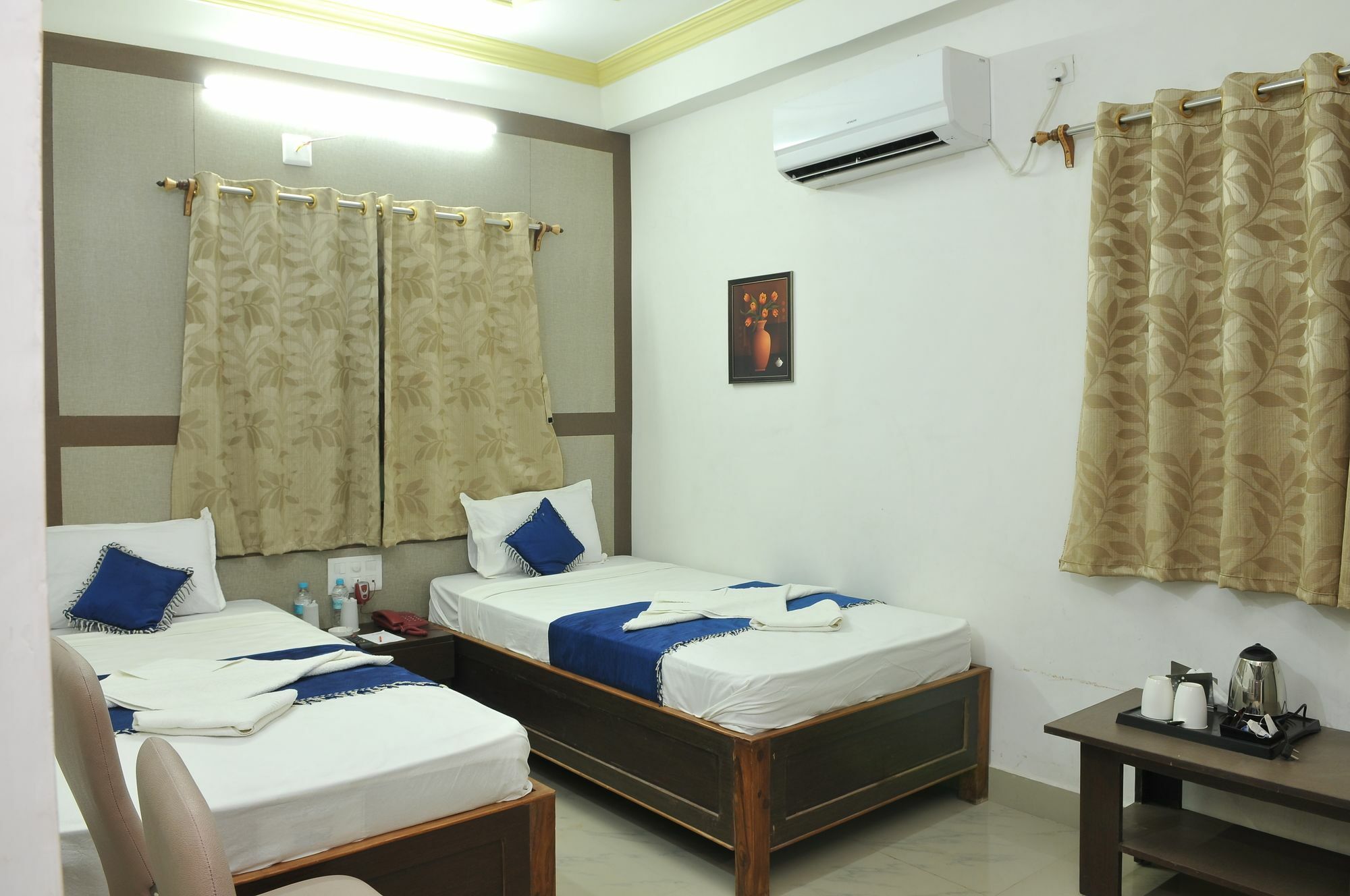 New Hotel Shiva Bodh Gaya Ngoại thất bức ảnh